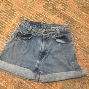 Levi 550 shorts
